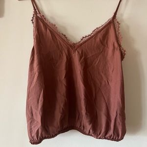 Express cropped elastic waist cami with lace, rose color, size XS. New.